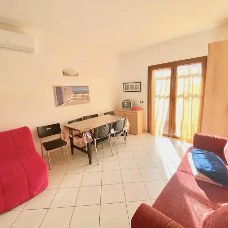Bilocale Via Del Mare מרינה די ביבונה